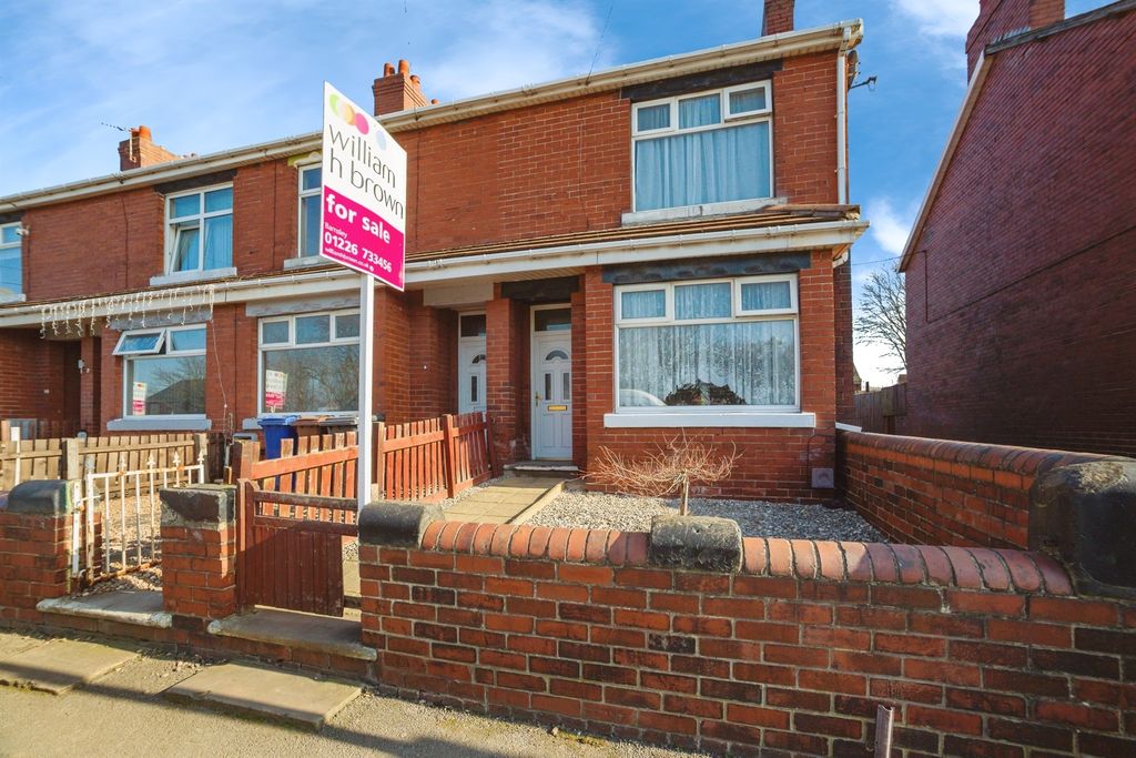 Property photo 1 of 17