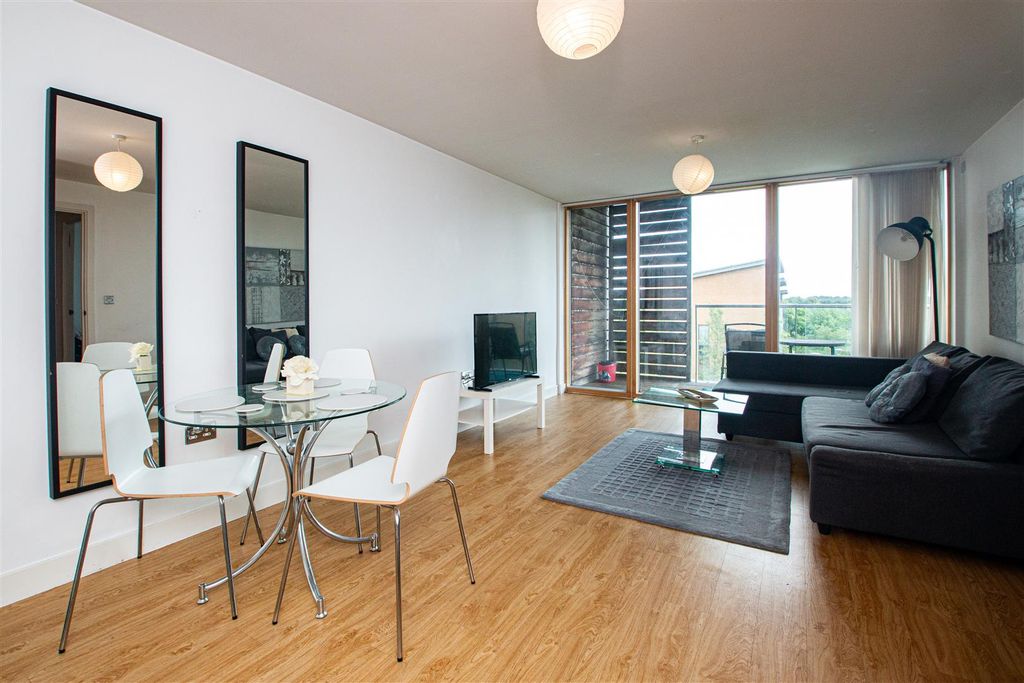 Property photo 3 of 11 25Topaz_8.Jpg