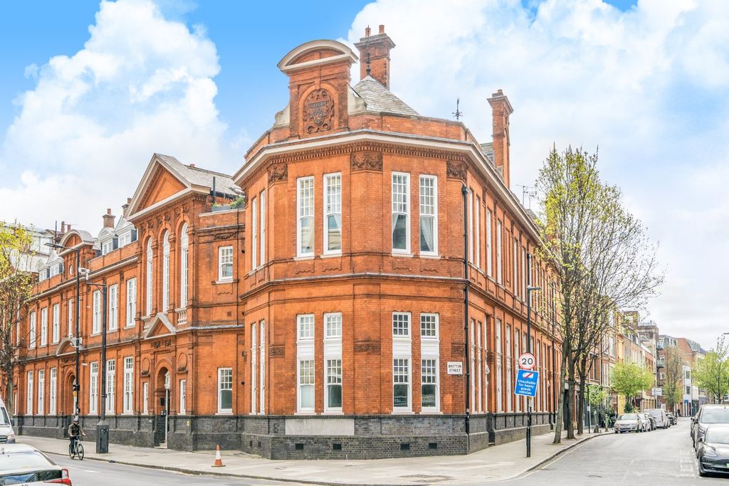 Property photo 1 of 15 Picture No. 06