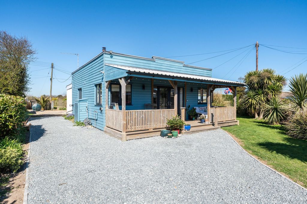 Property photo 1 of 25