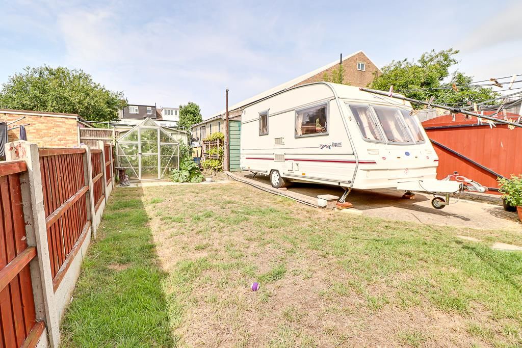 Property photo 2 of 29 West Facing Rear Garden