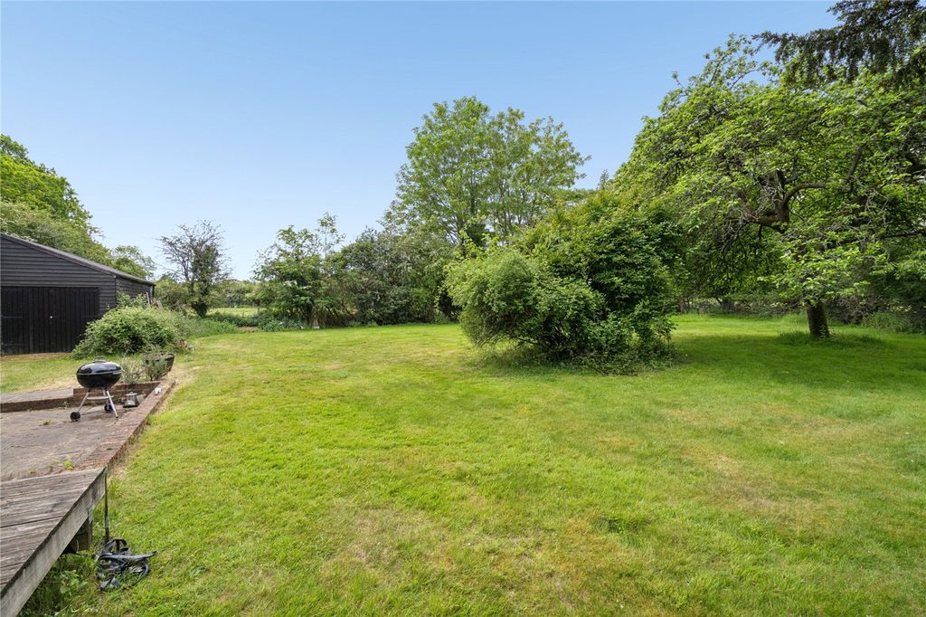 Property photo 2 of 16 Rear Garden