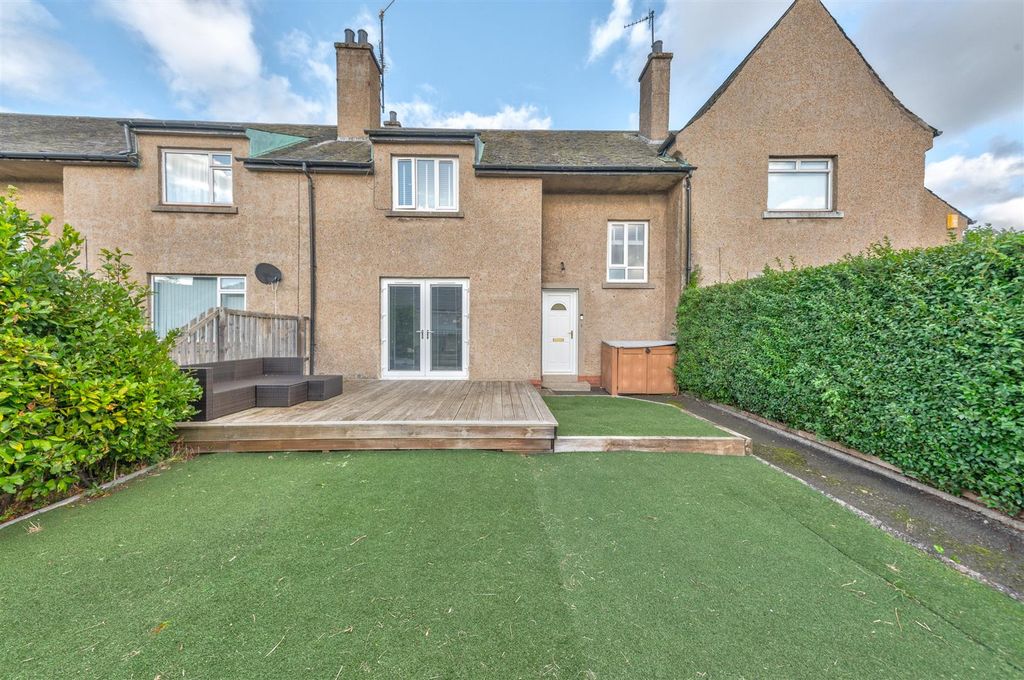 Property photo 1 of 26 5 Claverhouse Buildings Barns Of Claverhouse Road