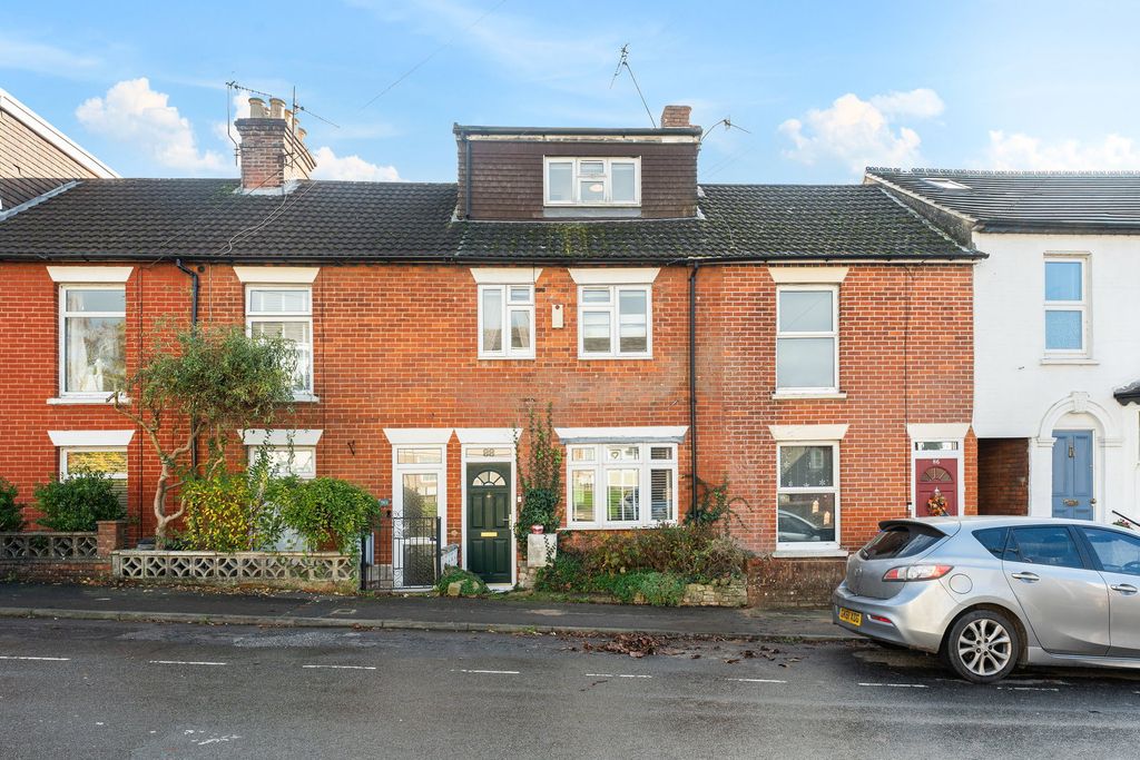 Property photo 1 of 22