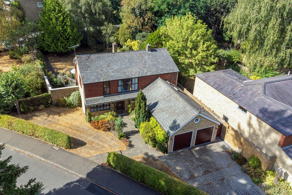 Property photo 1 of 20