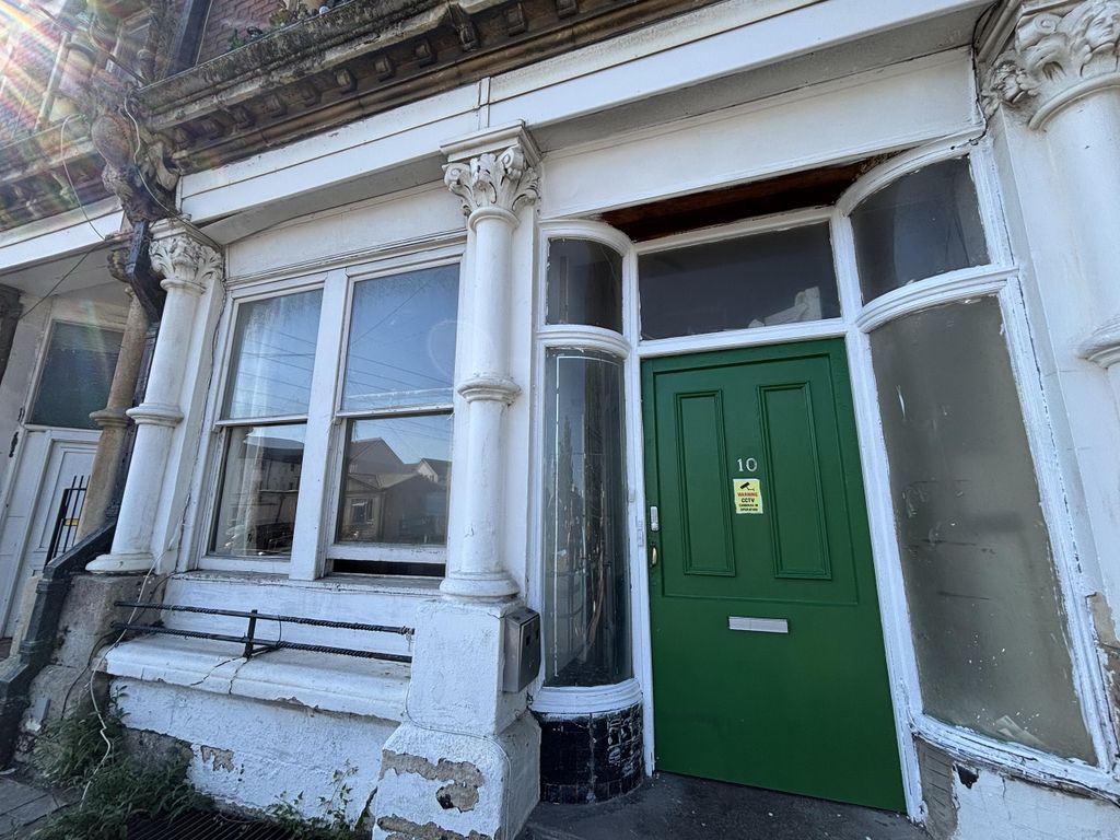 Property photo 1 of 8 Img_5794