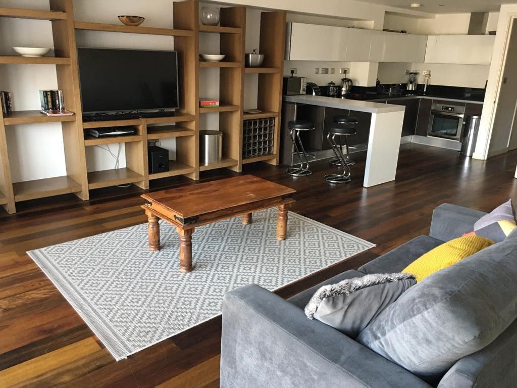 Property photo 1 of 12 Photo 9