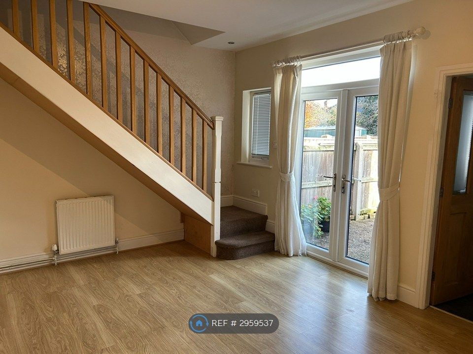 Property photo 3 of 7
