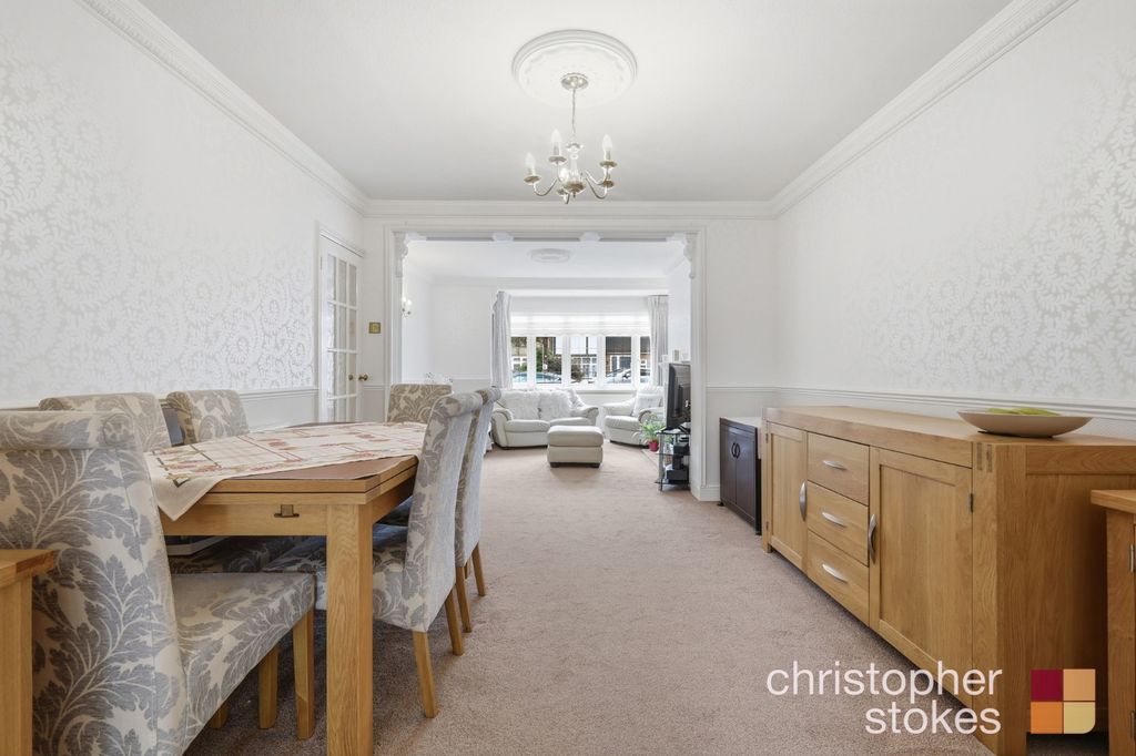 Property photo 2 of 22 5166104