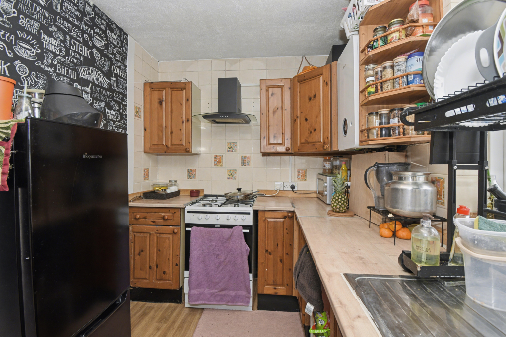 Property photo 3 of 6