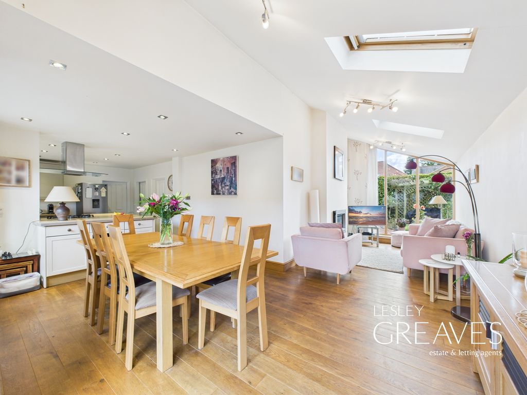 Property photo 2 of 30 Open Plan Living/Kitchen