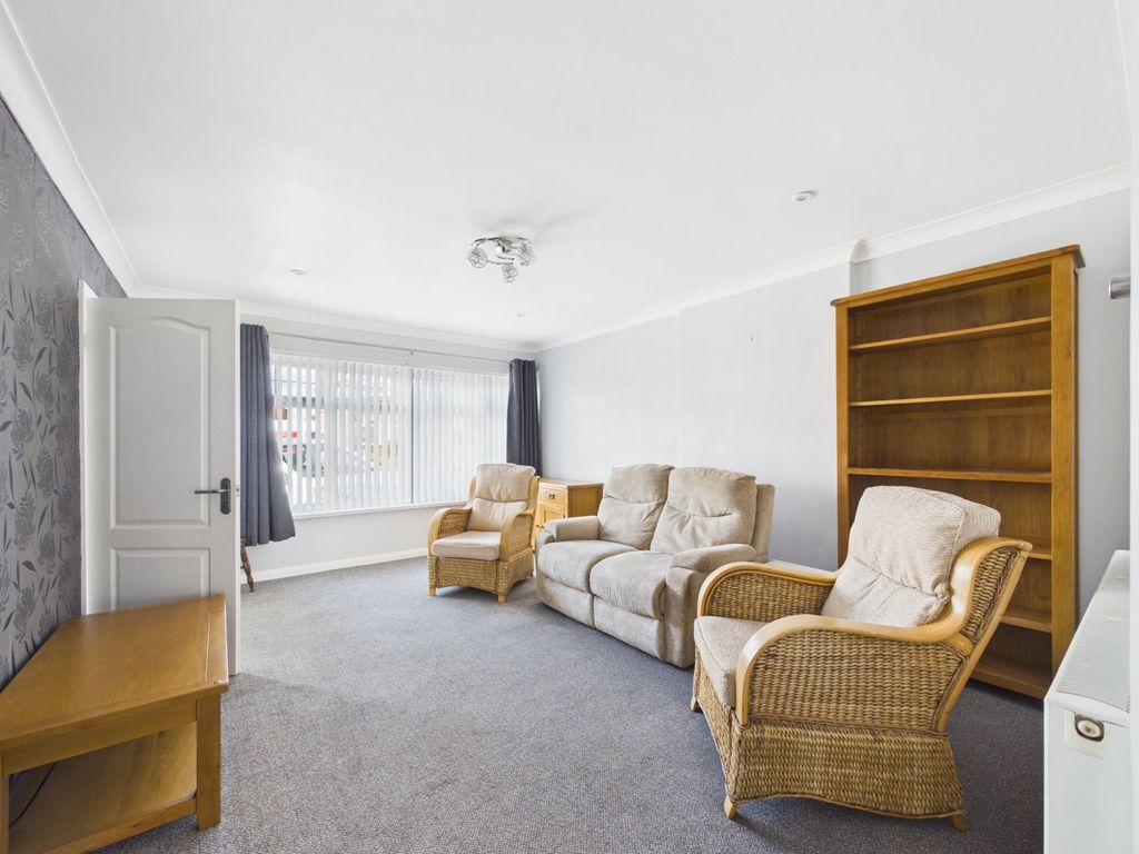 Property photo 3 of 11 Picture No. 09