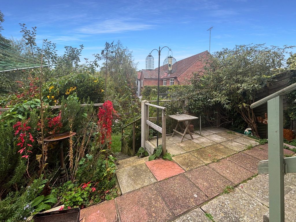 Property photo 2 of 13