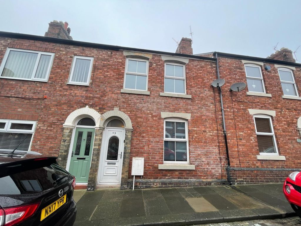 Property photo 1 of 43