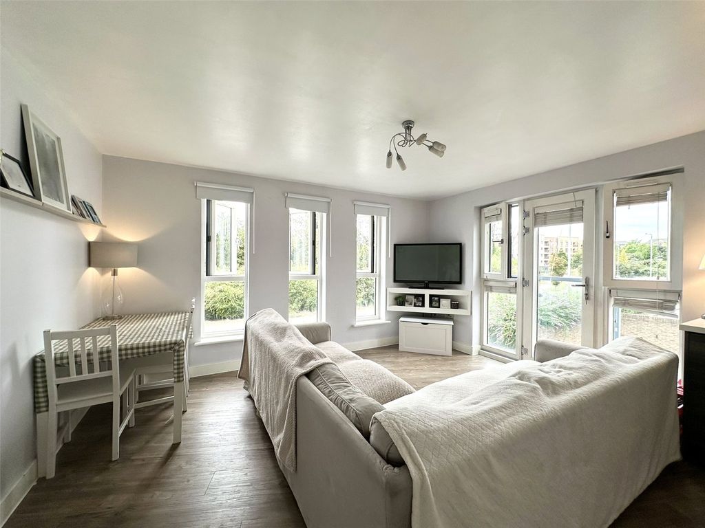 Property photo 2 of 12 Open Plan Living