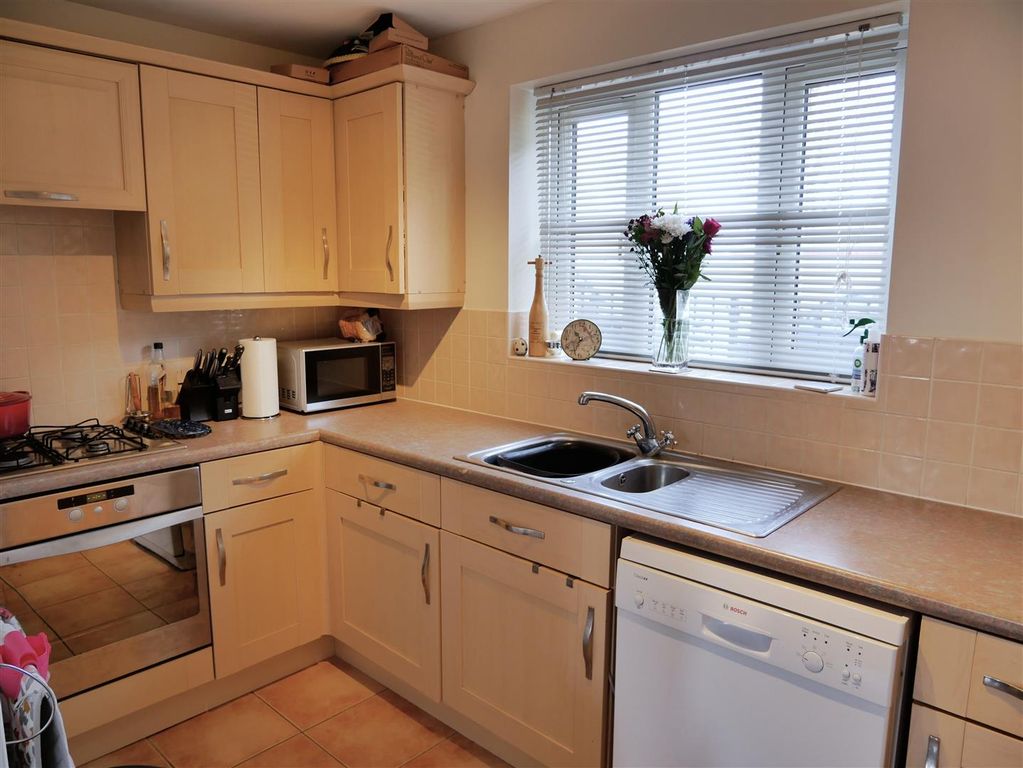 Property photo 3 of 20 P1550835.Jpg