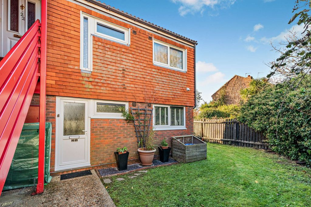 Property photo 1 of 21