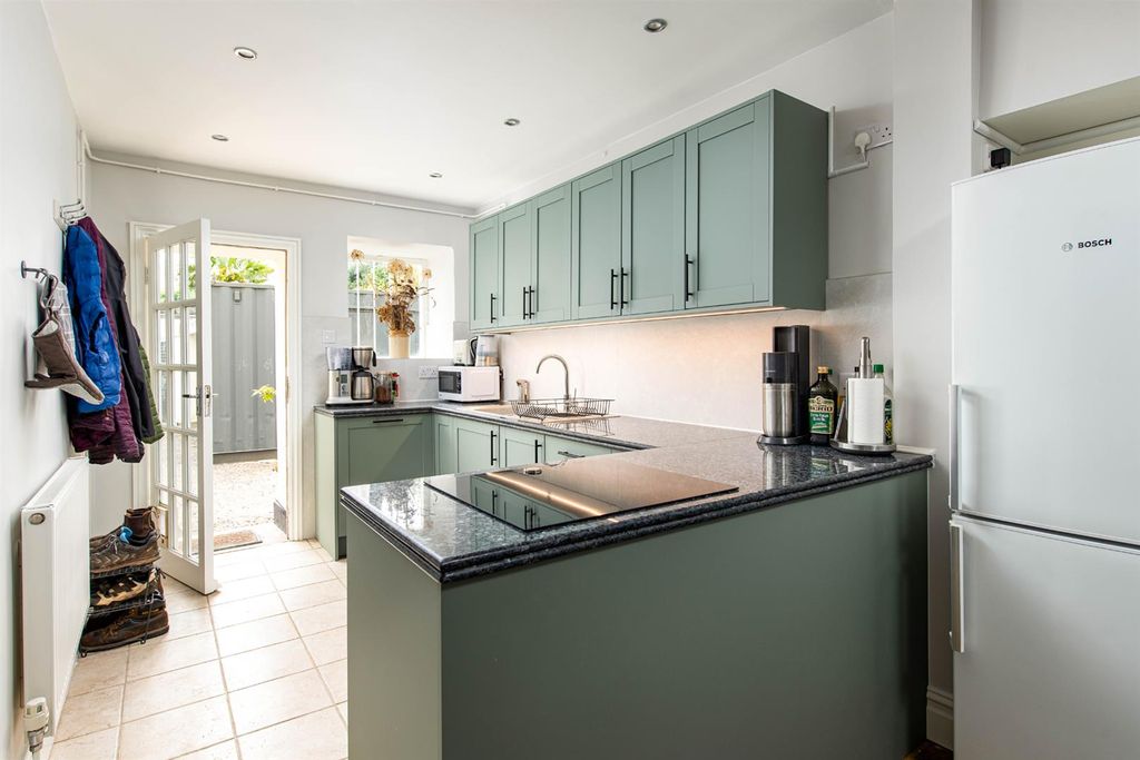 Property photo 2 of 19 Kitchen_2.Jpg
