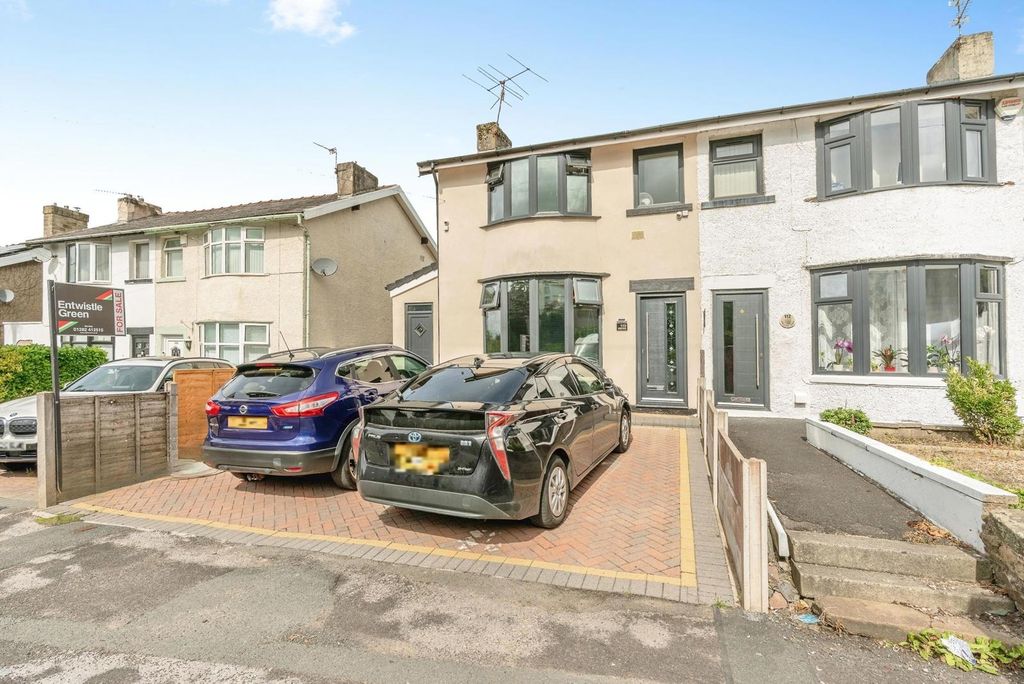 Property photo 1 of 19 Pbox-Img.Jpg