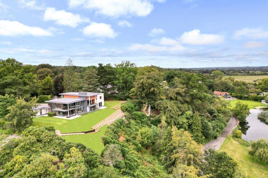 Property photo 1 of 28 Picture No. 01