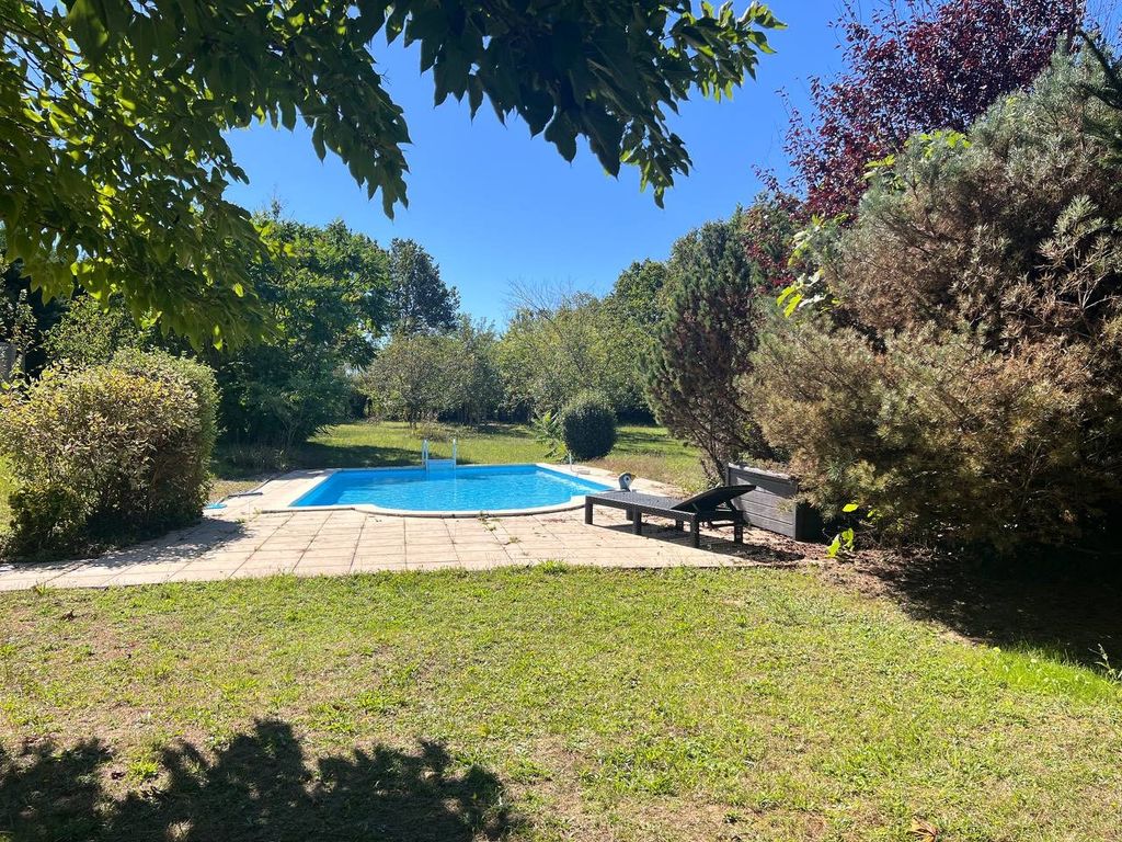 Property photo 3 of 20