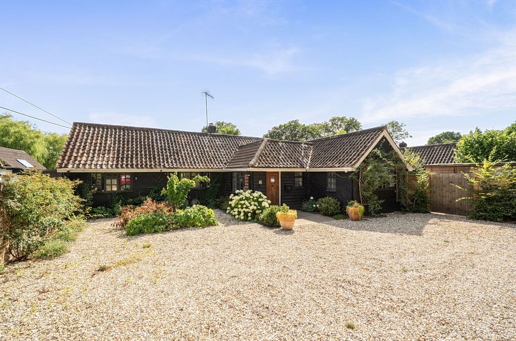 Property photo 1 of 25