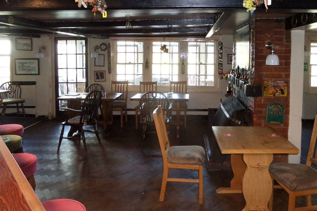 Property photo 3 of 12 Sam_3080_1763987394207.Jpg