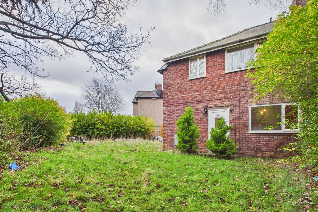 Property photo 1 of 27