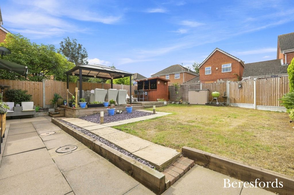 Property photo 2 of 28 Picture No. 31