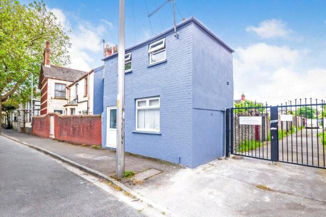 Property photo 1 of 11 Picture No. 13