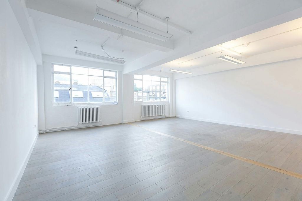 Property photo 1 of 9 3238Scruttonstreetunits45Shoreditchec2Aflexibleofficeworkspacetoletinternal12.Jpg
