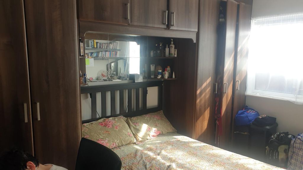 Property photo 1 of 12 Two Bedroom Maisonette To Rent  South Harrow Ha2