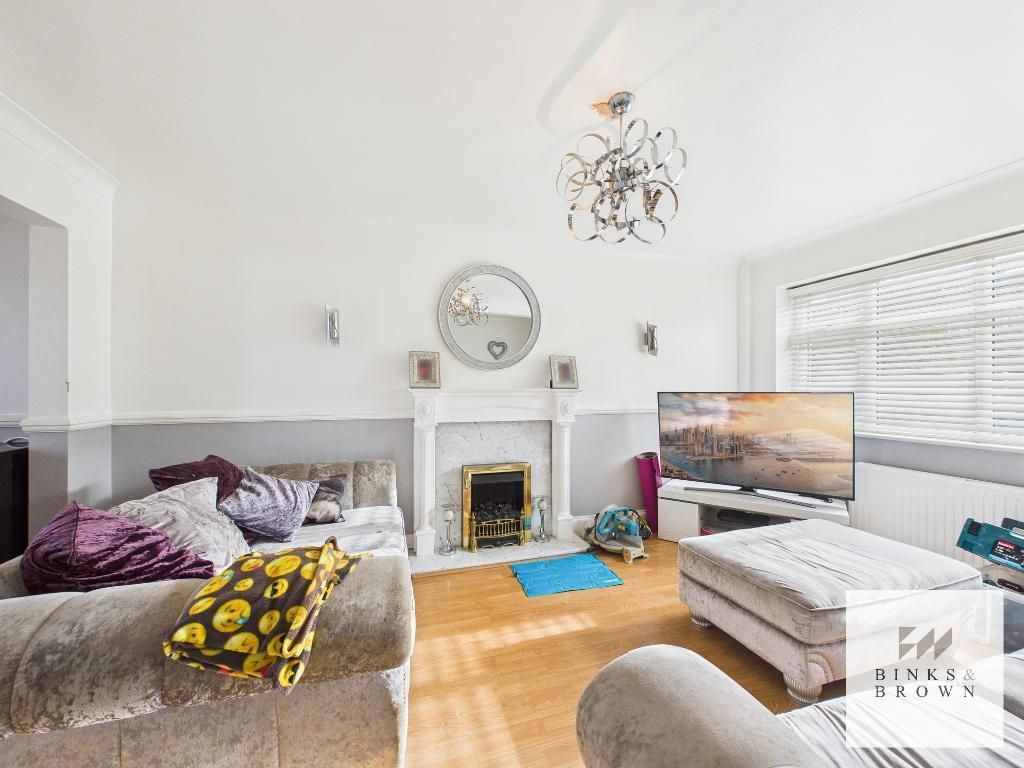 Property photo 2 of 12 Photo 2