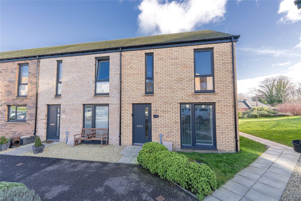 Property photo 1 of 24 Front Aspect