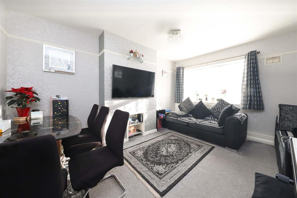 Property photo 2 of 8 Living Room