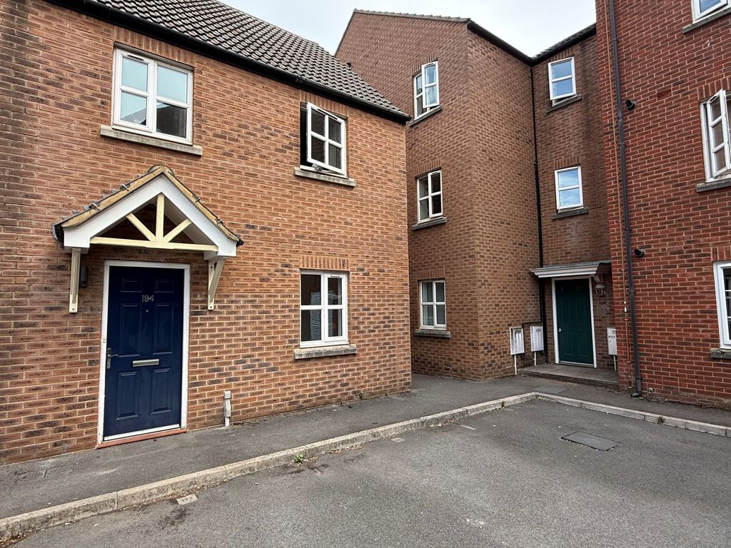 Property photo 1 of 9