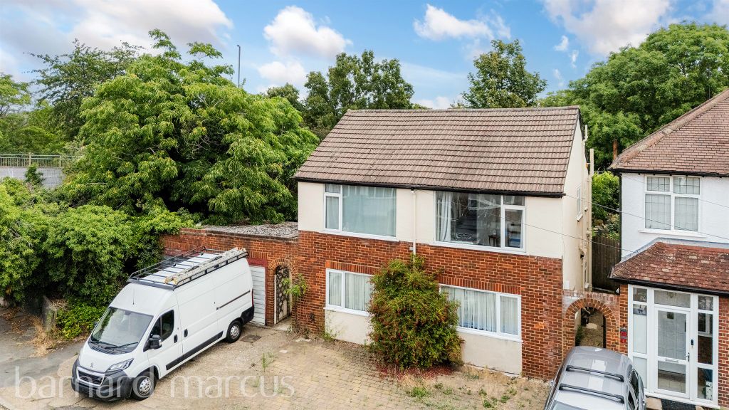 Property photo 2 of 6