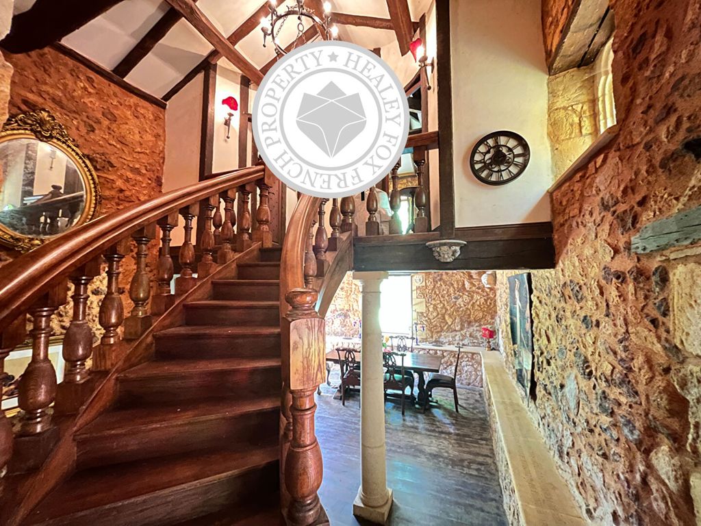 Property photo 3 of 23