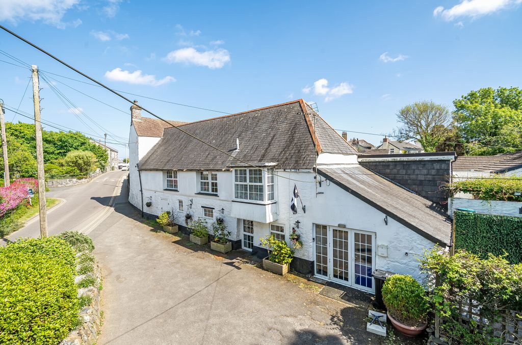 Property photo 1 of 33 1294563-1-682B706...