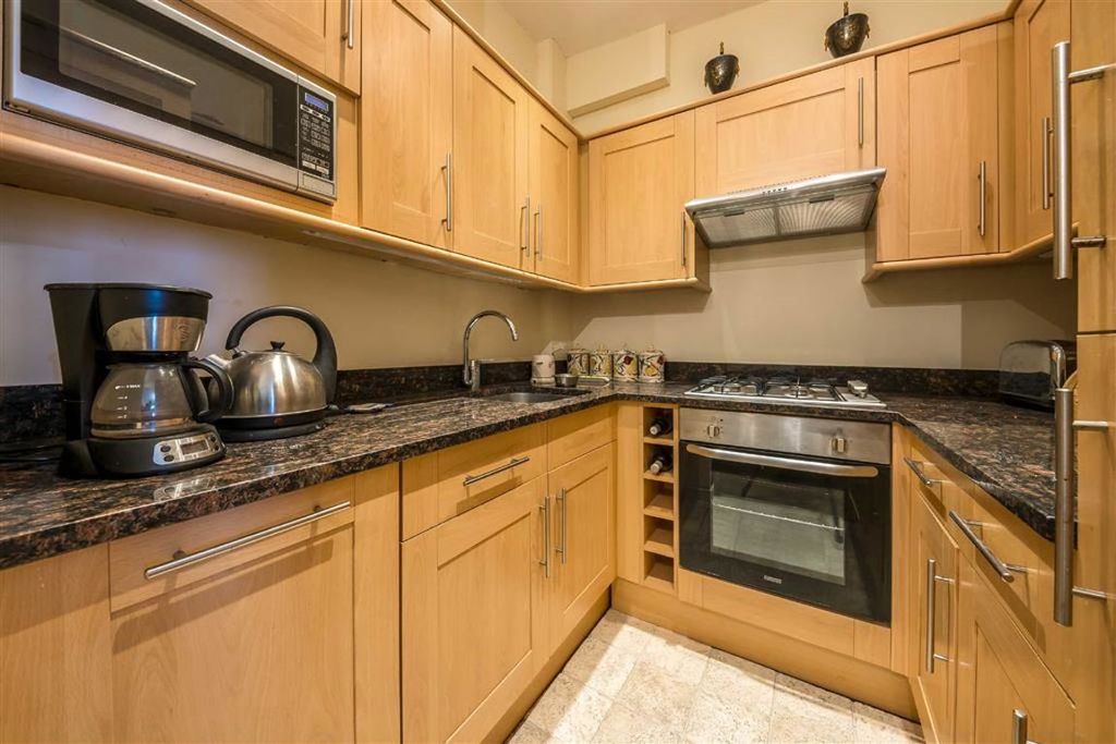 Property photo 3 of 7