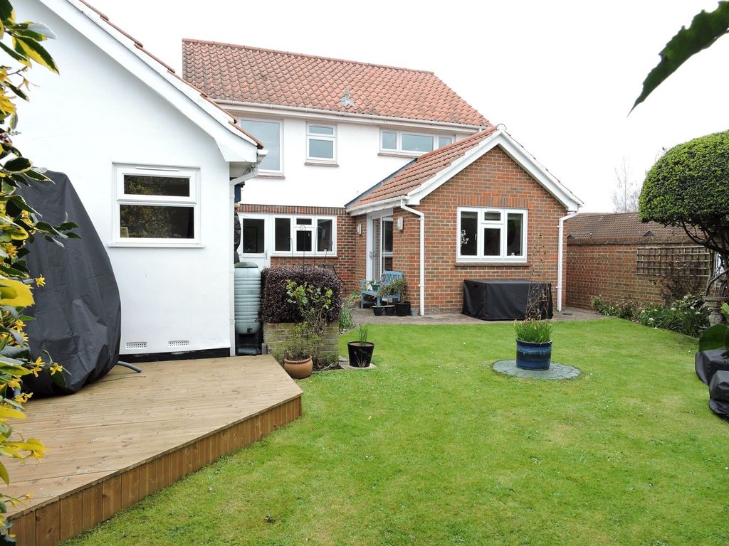 Property photo 1 of 37