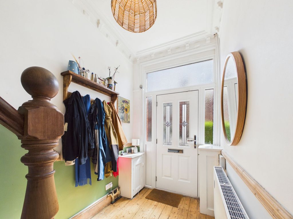 Property photo 3 of 26