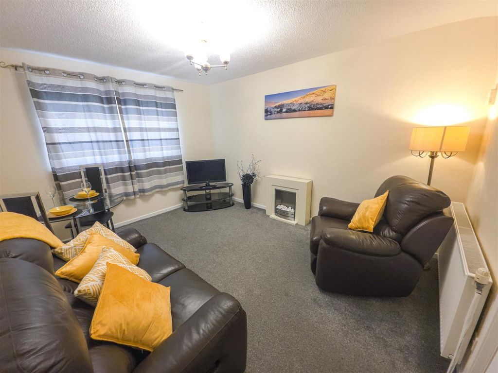 Property photo 1 of 20 01 -Lounge 1.Jpeg