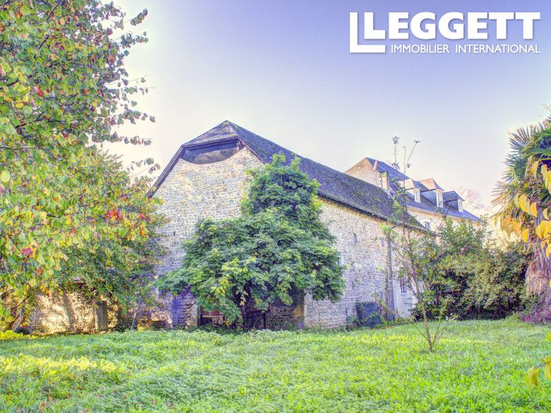 Property photo 2 of 10