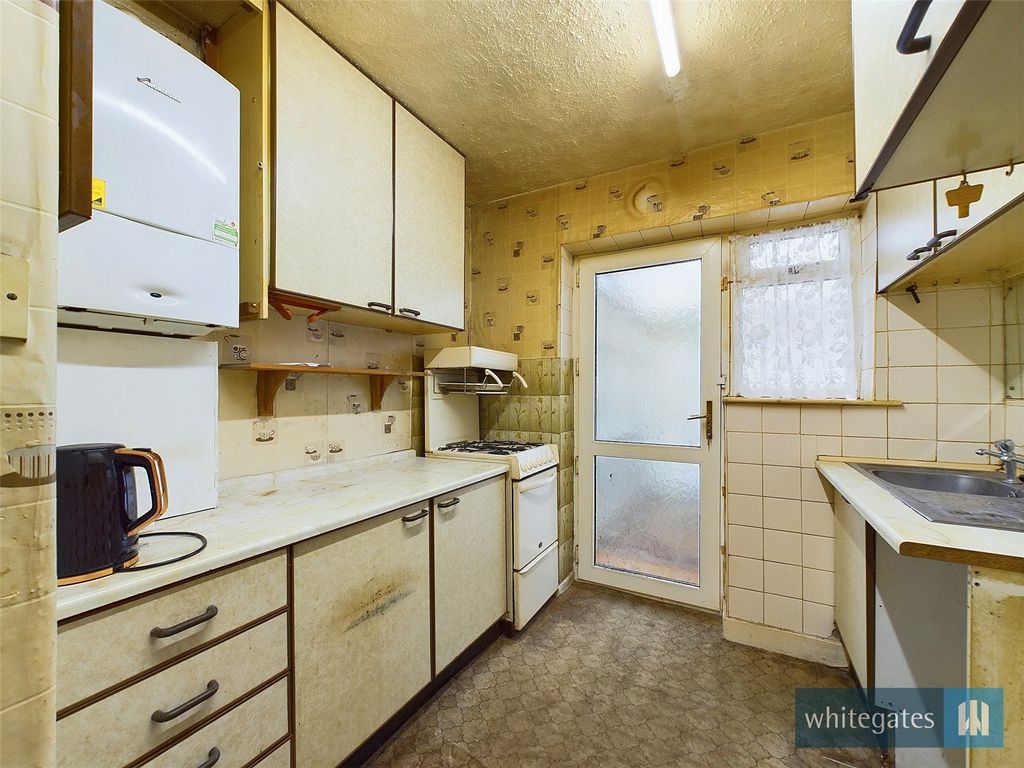 Property photo 3 of 15 Picture No. 04