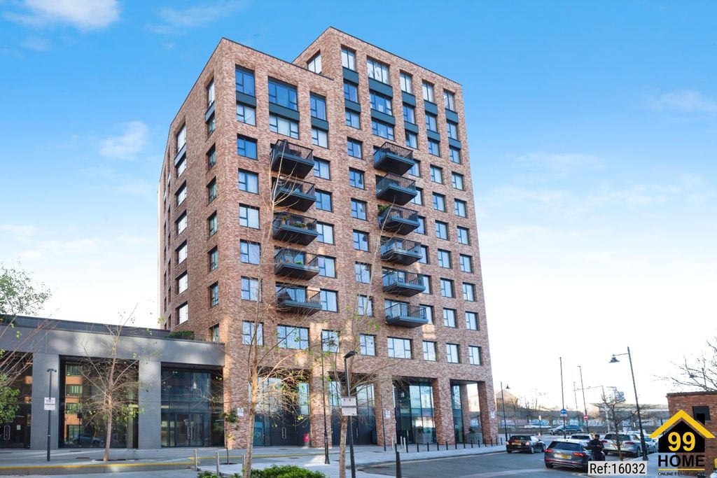 Property photo 1 of 20 Photo 0