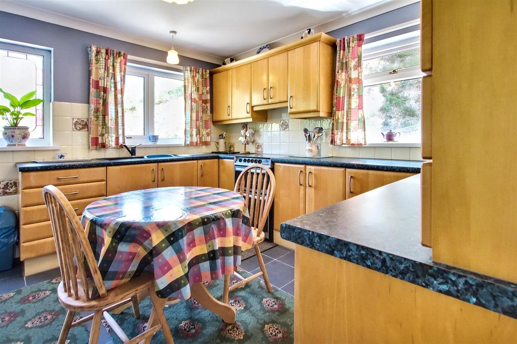 Property photo 3 of 69 Kitchen