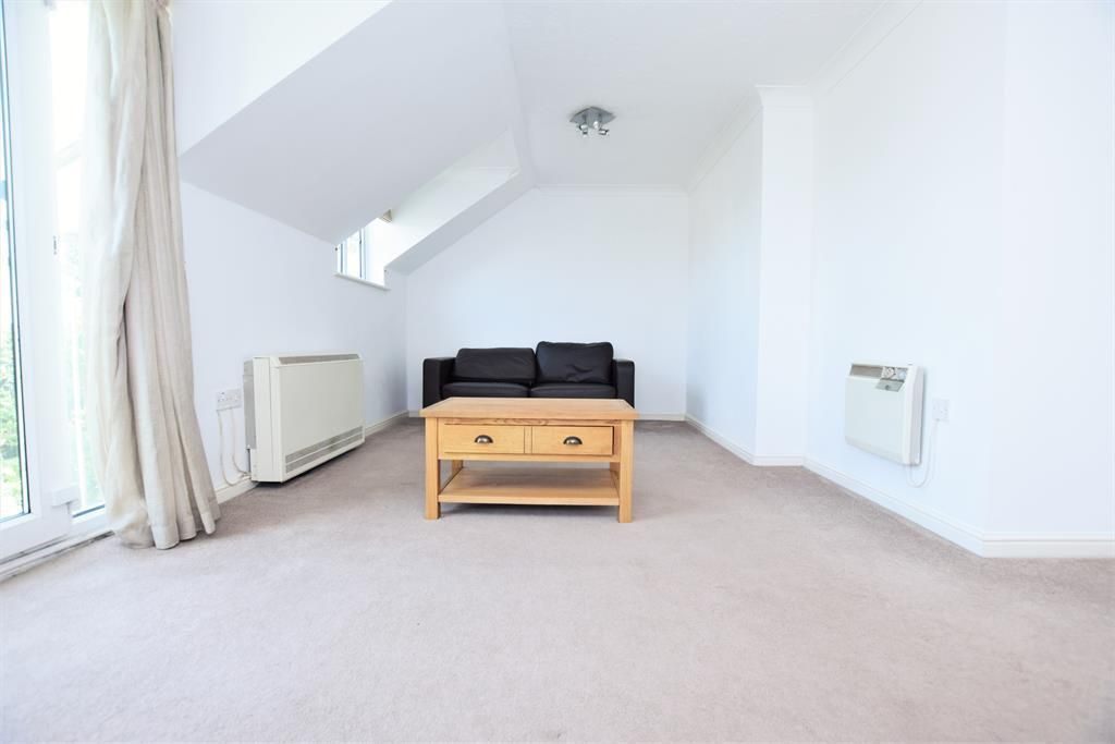 Property photo 3 of 9