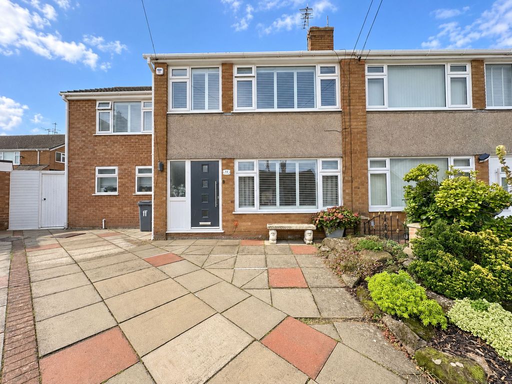 Property photo 1 of 28