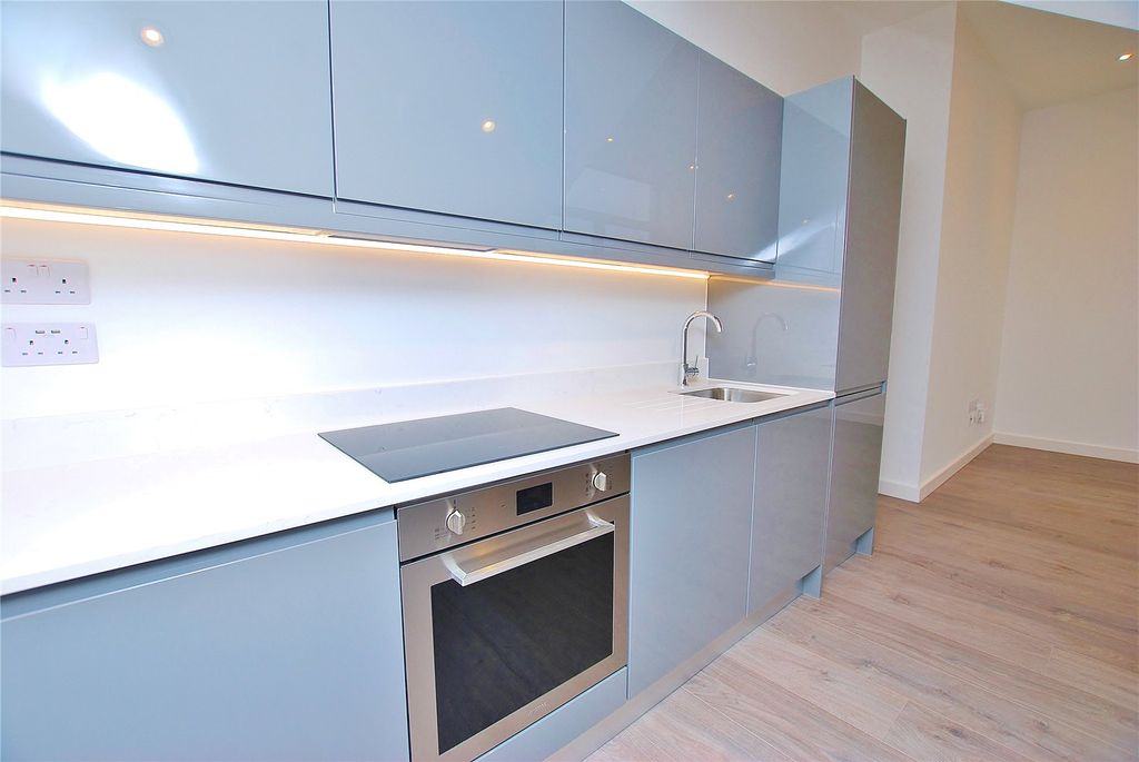 Property photo 2 of 9 Picture No. 08